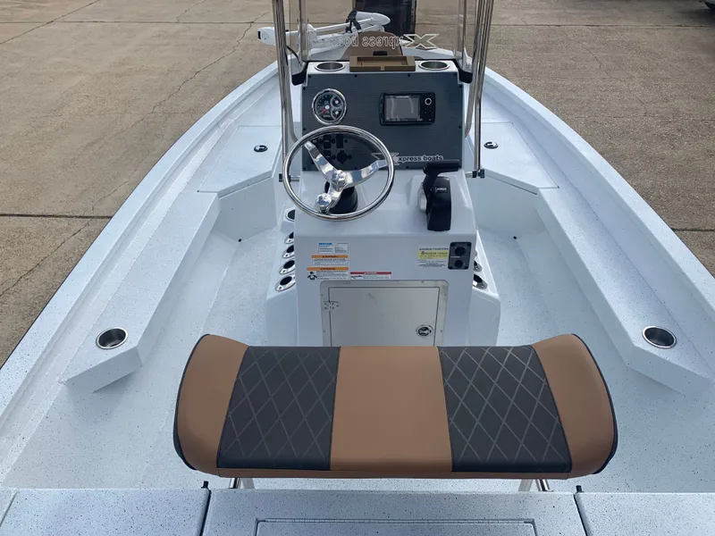 Slide: The Image of Xpress H20B HYPER-LIFT BAY 2026 - 5