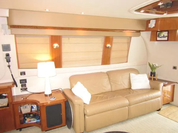 Slide: The Image of Carver Yachts 560 Voyager 2006 - 3