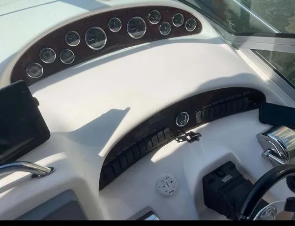 Slide: The Image of Sea Ray 340 Sundancer 2002 - 5