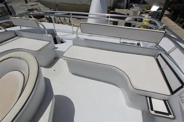 Slide: The Image of Falcon Boats 83 1996 - 10