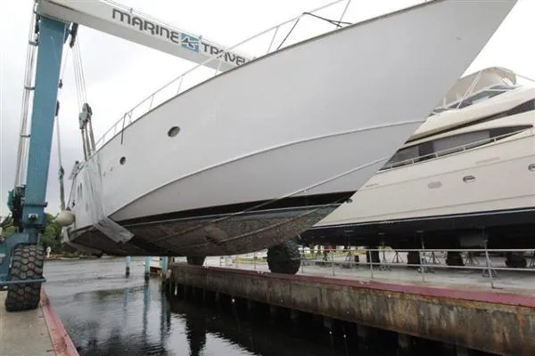 Slide: The Image of Falcon Boats 83 1996 - 5