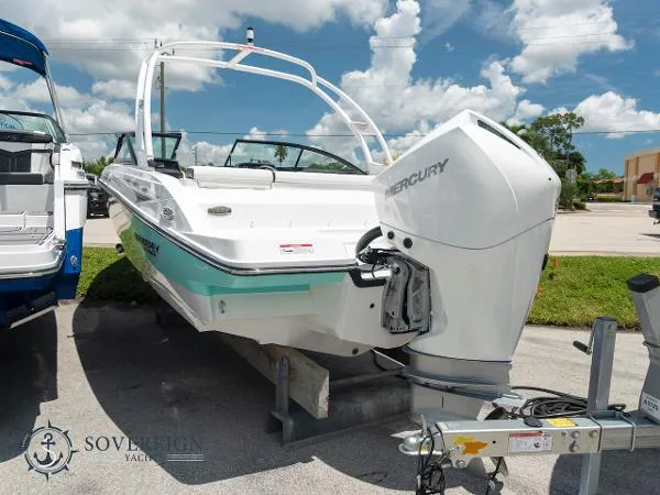 Slide: The Image of Monterey M-225 2023 - 4
