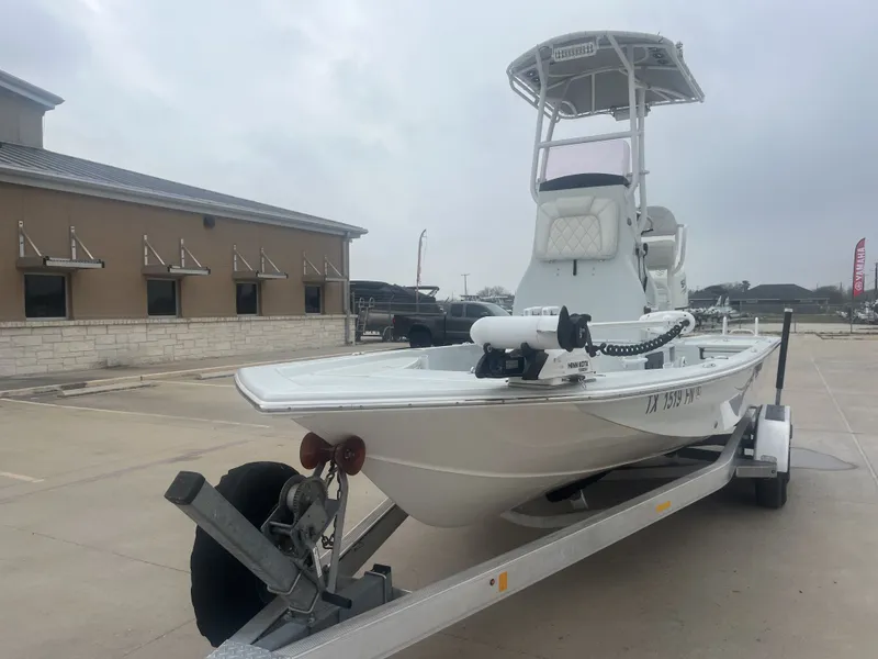 Slide: The Image of Blue Wave 2200 STL 2019 - 3