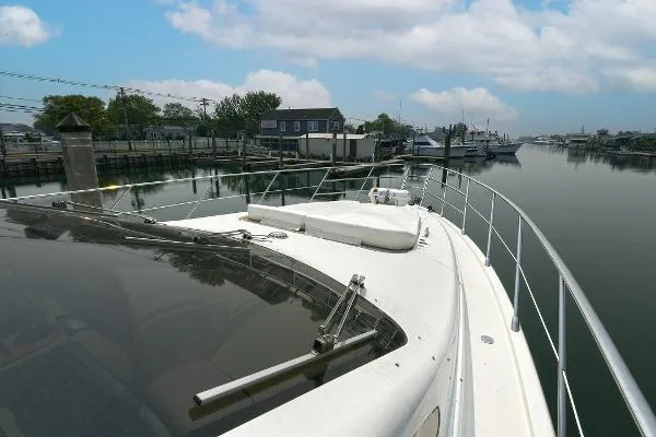 Slide: The Image of Azimut 62 2003 - 4