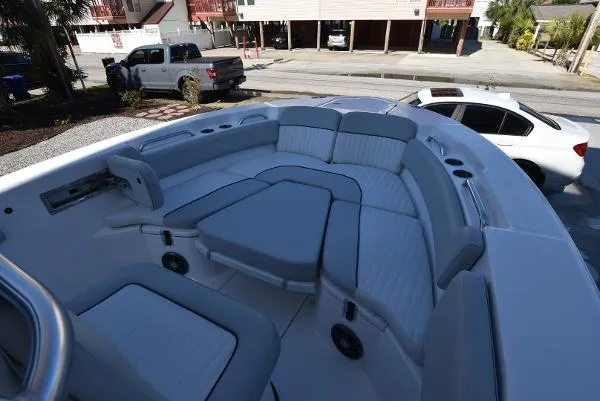 Slide: The Image of Sea Fox 228 Commander 2021 - 5