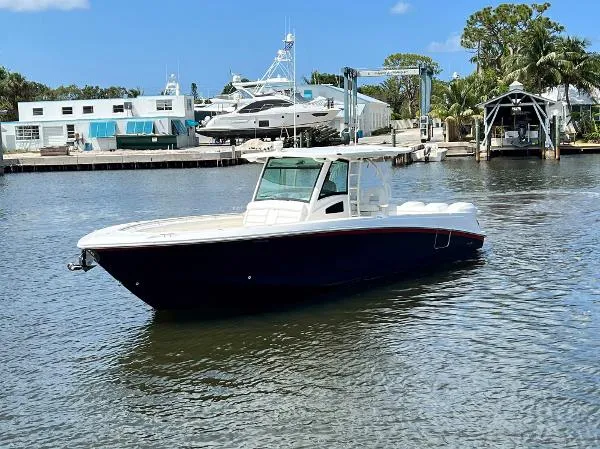 Slide: The Image of Boston Whaler 370 Outrage 2016 - 2