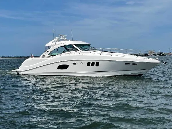 Slide: The Image of Sea Ray 580 Sundancer 2011 - 0