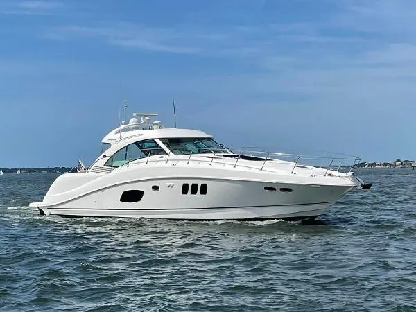 Slide: The Image of Sea Ray 580 Sundancer 2011 - 1