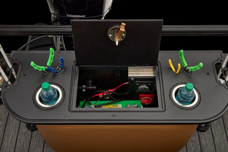 Slide: The Image of Ranger 220F 2026 - 48