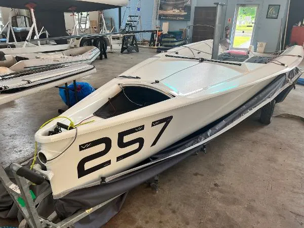 Slide: The Image of Ovington VX One 2018 - 3