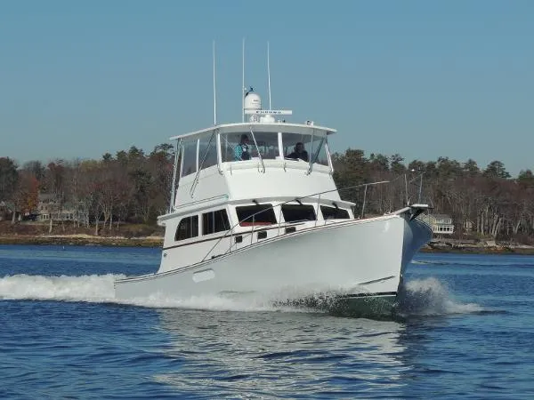 Slide: The Image of Lowell Brothers Flybridge Sedan 2019 - 5