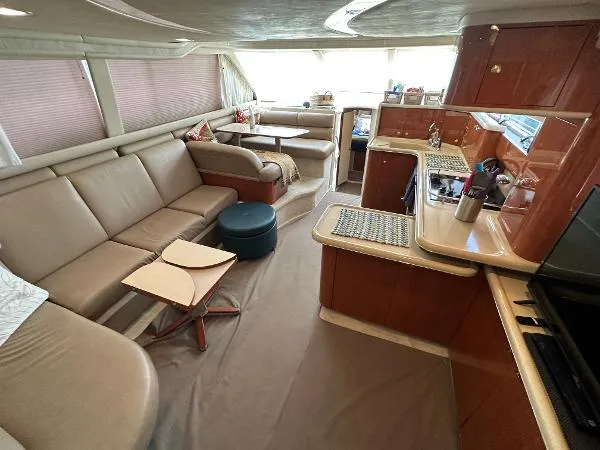 Slide: The Image of Sea Ray 480 Sedan Bridge 1998 - 7