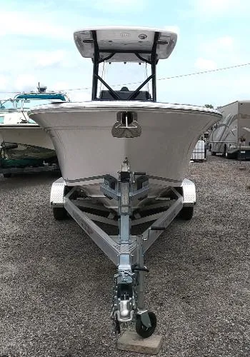 Slide: The Image of Sea Fox 228 Commander 2022 - 1