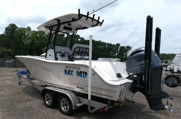 Slide: The Image of Sea Fox 228 Commander 2022 - 3