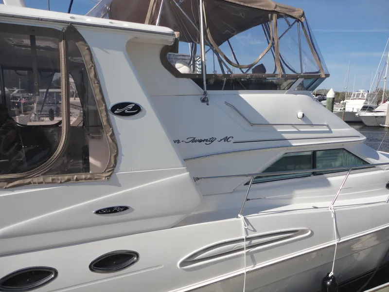 Slide: The Image of Sea Ray 420 Aft Cabin 2002 - 6