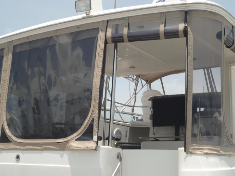 Slide: The Image of Sea Ray 420 Aft Cabin 2002 - 9
