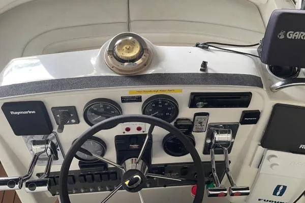 Slide: The Image of Silverton 352 Motor Yacht 1998 - 5