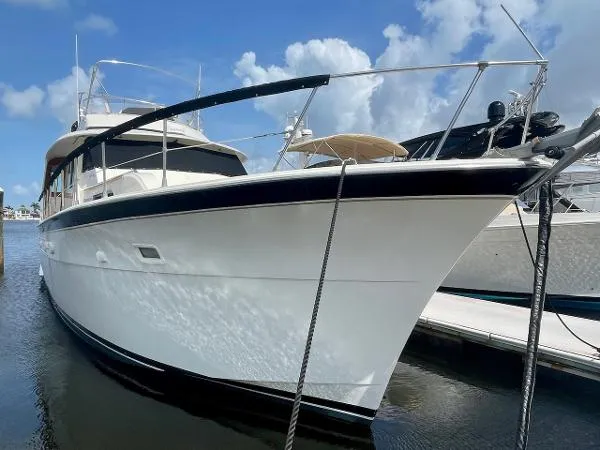 Slide: The Image of Hatteras Classic Motor Yacht 1973 - 1