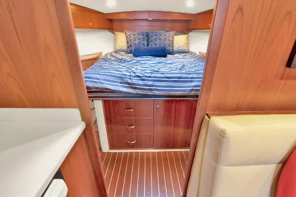 Slide: The Image of Cabo 40 Hardtop Express 2012 - 5