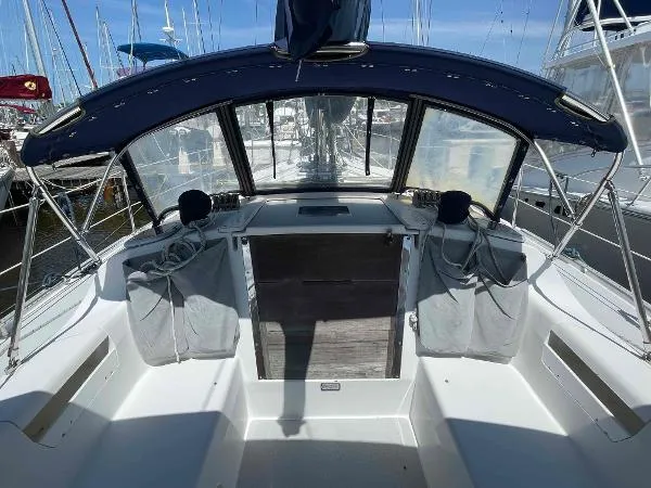 Slide: The Image of Catalina 34 MkII 2003 - 11