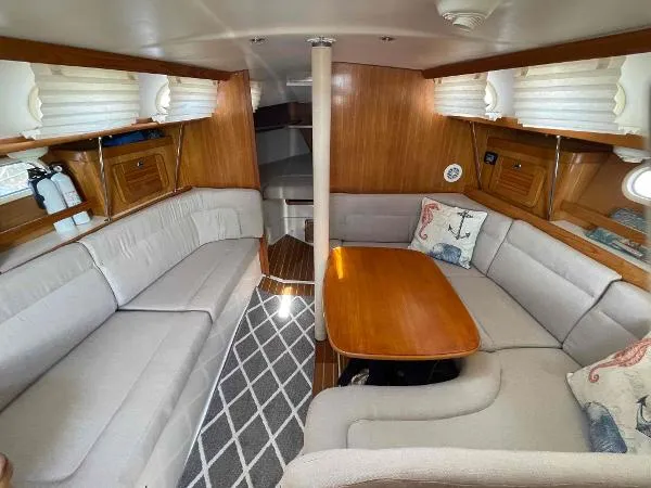 Slide: The Image of Catalina 34 MkII 2003 - 4