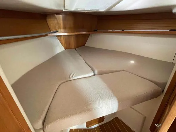 Slide: The Image of Catalina 34 MkII 2003 - 5