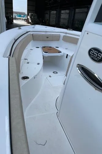 Slide: The Image of Sea Pro 259 Center Console 2022 - 10