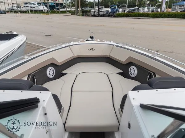 Slide: The Image of Monterey 275 Super Sport 2024 - 6