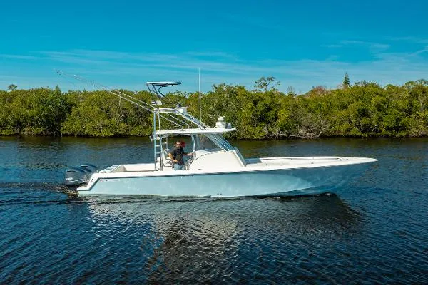 Slide: The Image of Contender 39 Fisharound 2019 - 1