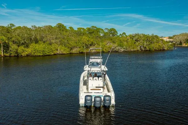 Slide: The Image of Contender 39 Fisharound 2019 - 8