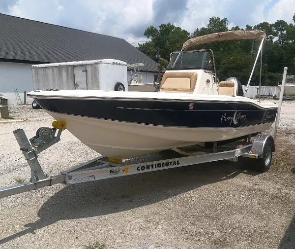 Slide: The Image of Scout 175 Sportfish 2020 - 1