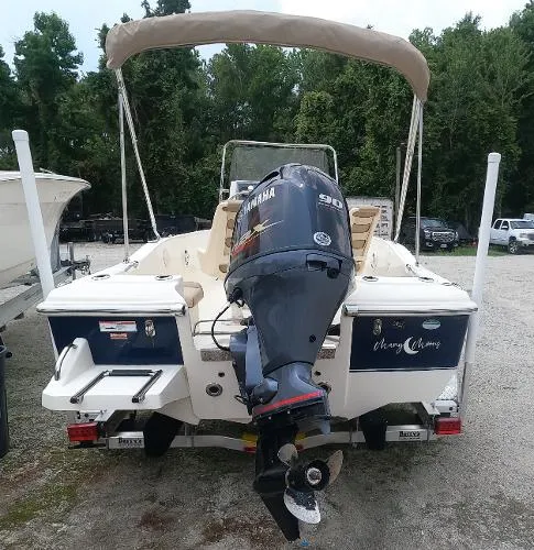Slide: The Image of Scout 175 Sportfish 2020 - 3
