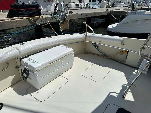 Slide: The Image of Hatteras Convertible 1981 - 8