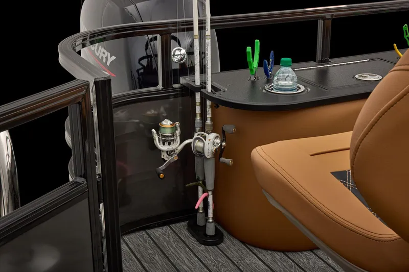 Slide: The Image of Ranger 220F 2026 - 57