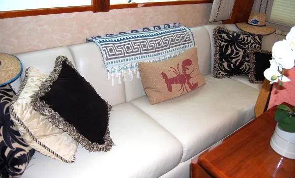 Slide: The Image of Egg Harbor 37 SportYacht 2002 - 5