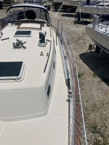 Slide: The Image of Pacific Seacraft Crealock 37 1994 - 6