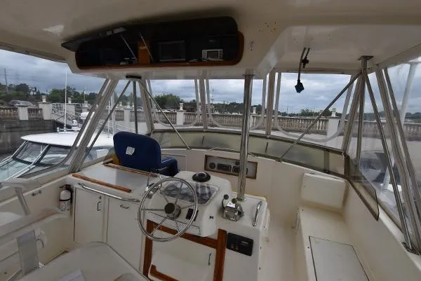 Slide: The Image of Ocean 44 Super Sport 1986 - 3