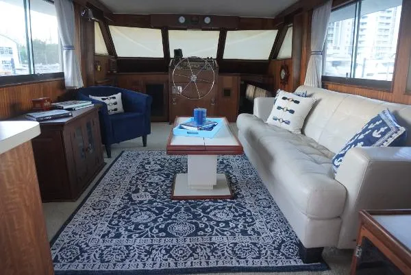 Slide: The Image of Hatteras 53 Yacht Fisherman 1978 - 9