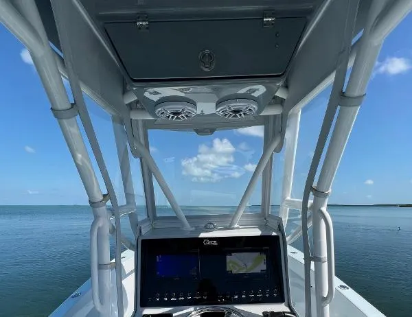 Slide: The Image of Conch 27 2022 - 7