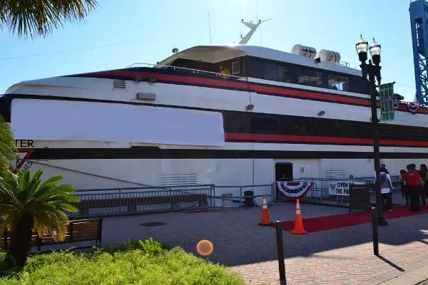 Slide: The Image of Washburn & Doughty Casino Cruise Ship 1998 - 3