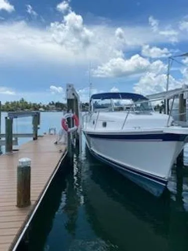 Slide: The Image of Mainship 34 PILOT Twin 240HP Yanmars 2004 - 2