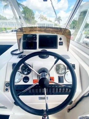 Slide: The Image of Mainship 34 PILOT Twin 240HP Yanmars 2004 - 8