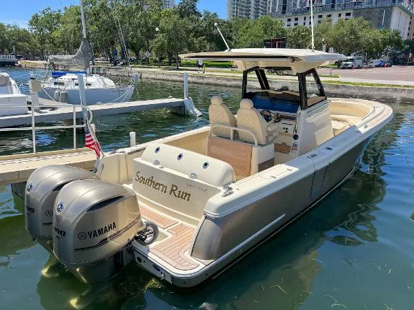 Slide: The Image of Chris-Craft Catalina 30 2018 - 4
