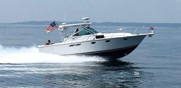 Slide: The Image of Tiara 3100 Open LE 2003 - 2