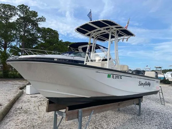 Slide: The Image of Boston Whaler 190 Montauk 2022 - 1