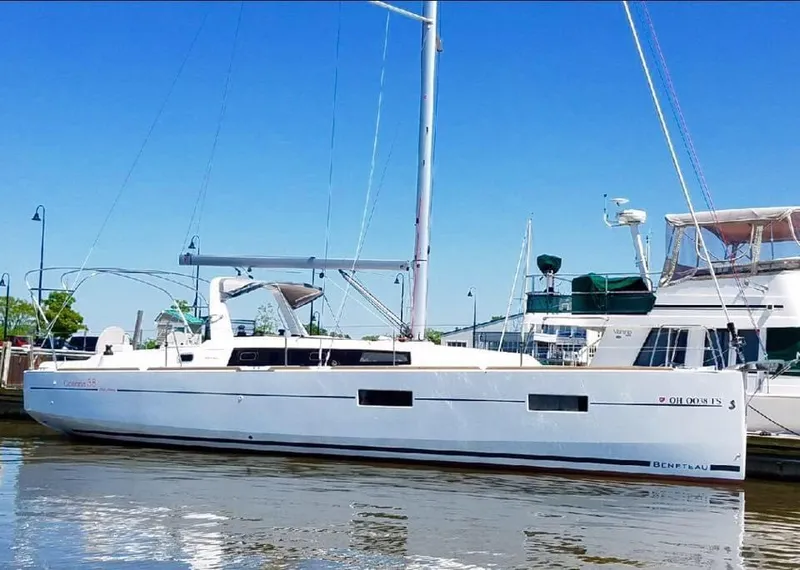Slide: The Image of Beneteau Oceanis 38 2017 - 0