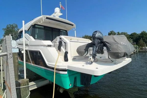 Slide: The Image of Tiara 53 Coupe 2018 - 3