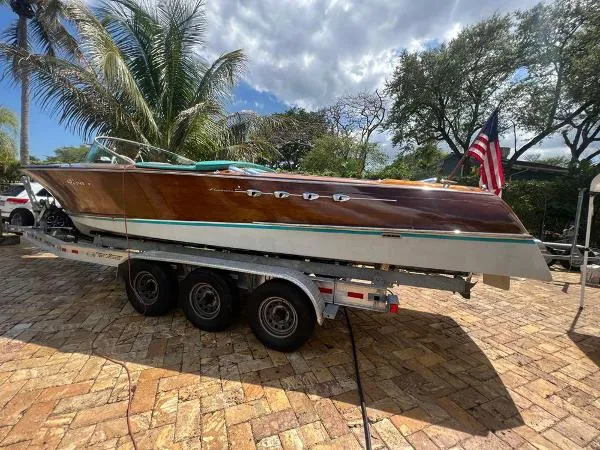 Slide: The Image of Riva 27 Super Aquarama 1966 - 1