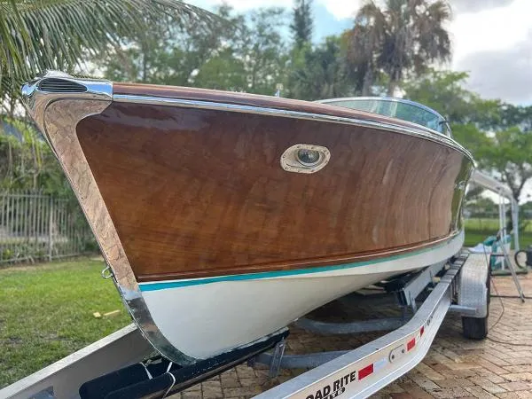 Slide: The Image of Riva 27 Super Aquarama 1966 - 5