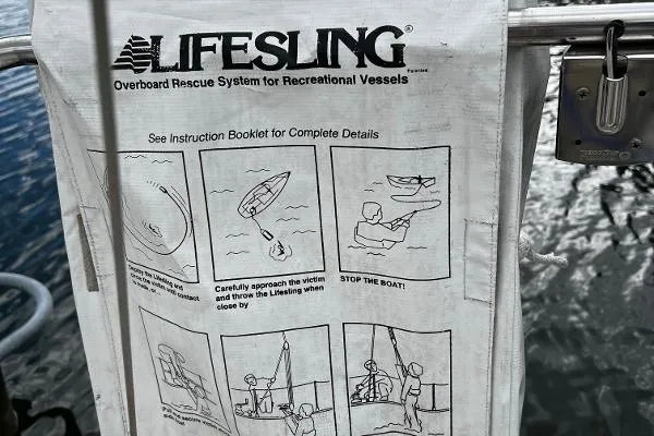 Slide: The Image of O'Day 28 1983 - 8